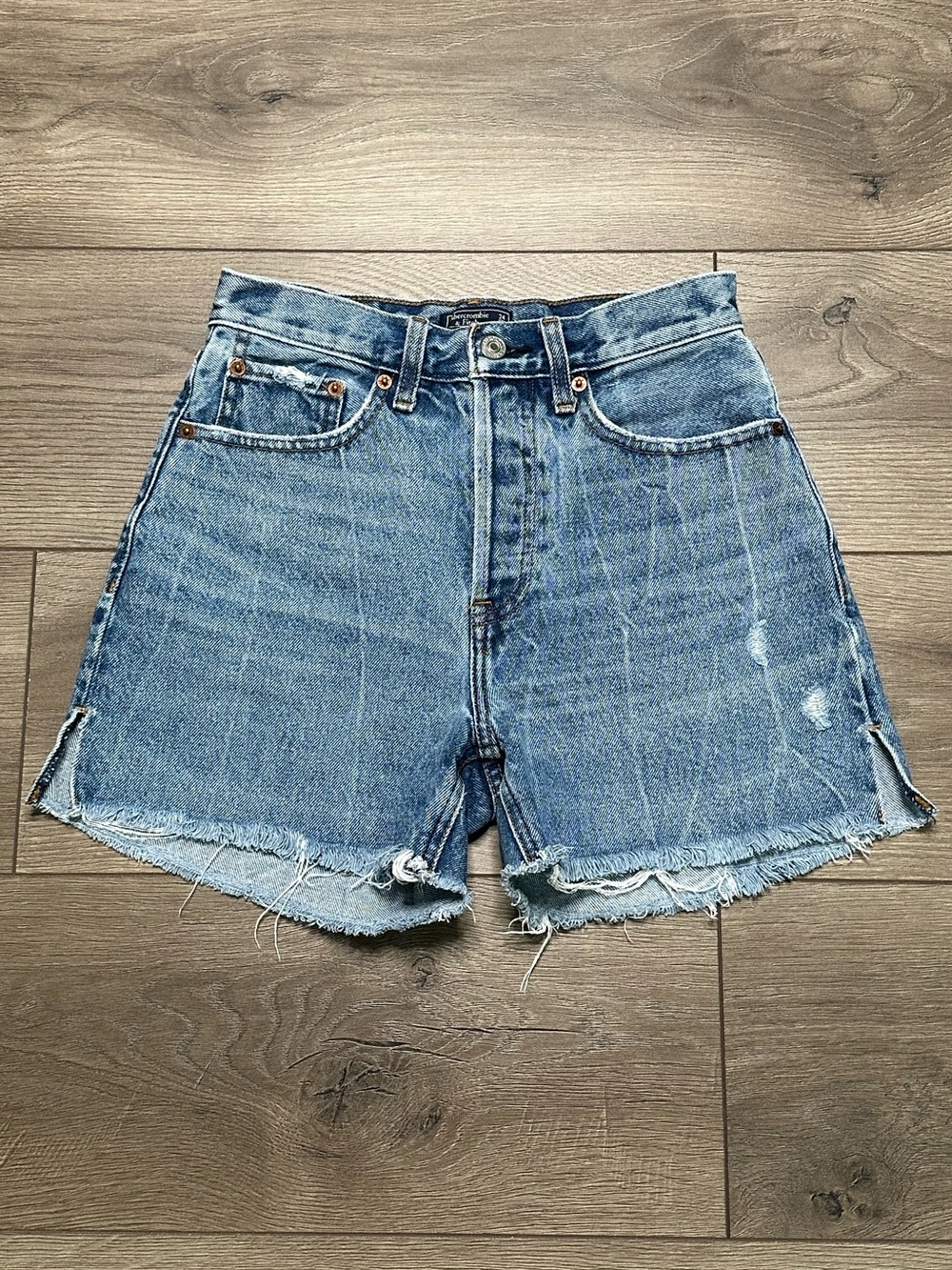 Abercrombie & Fitch The 4" Mom High Rise Distressed Blue Jean Shorts Size 24